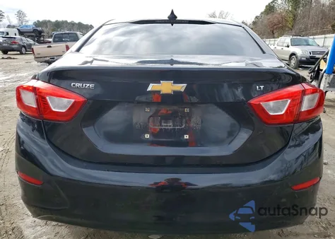 2018 Chevrolet Cruze Lt z USA, uszkodzony, nr VIN 1G1BE5SM5J7105870